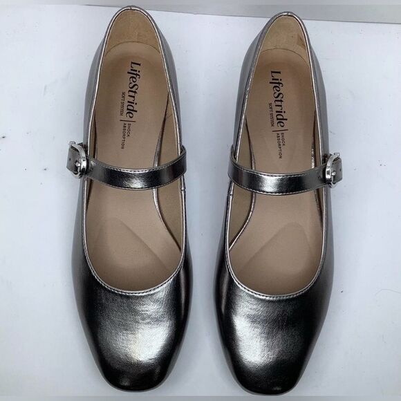 Life Stride Metallic Silver Mary Jane’s - Picture 6 of 8